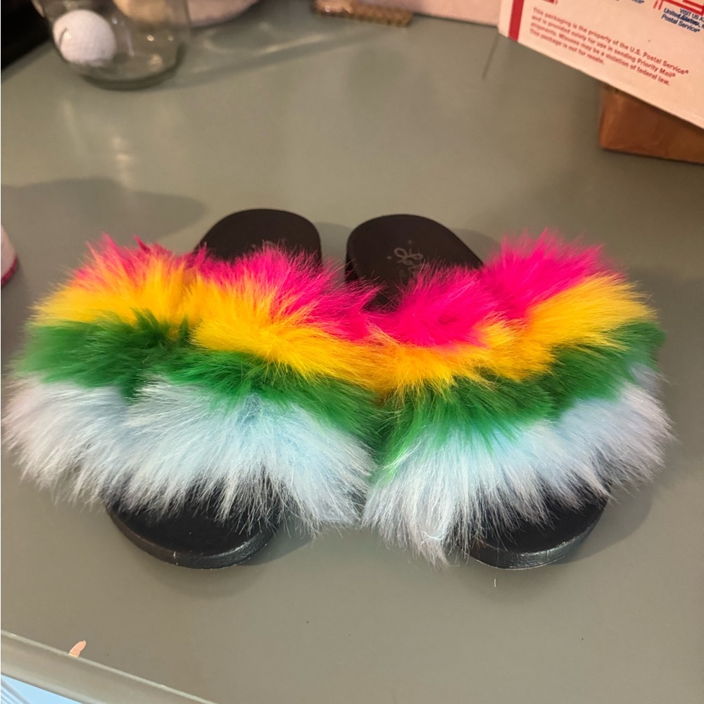 Lola & The Boys Rainbow Furry Slide Sandals